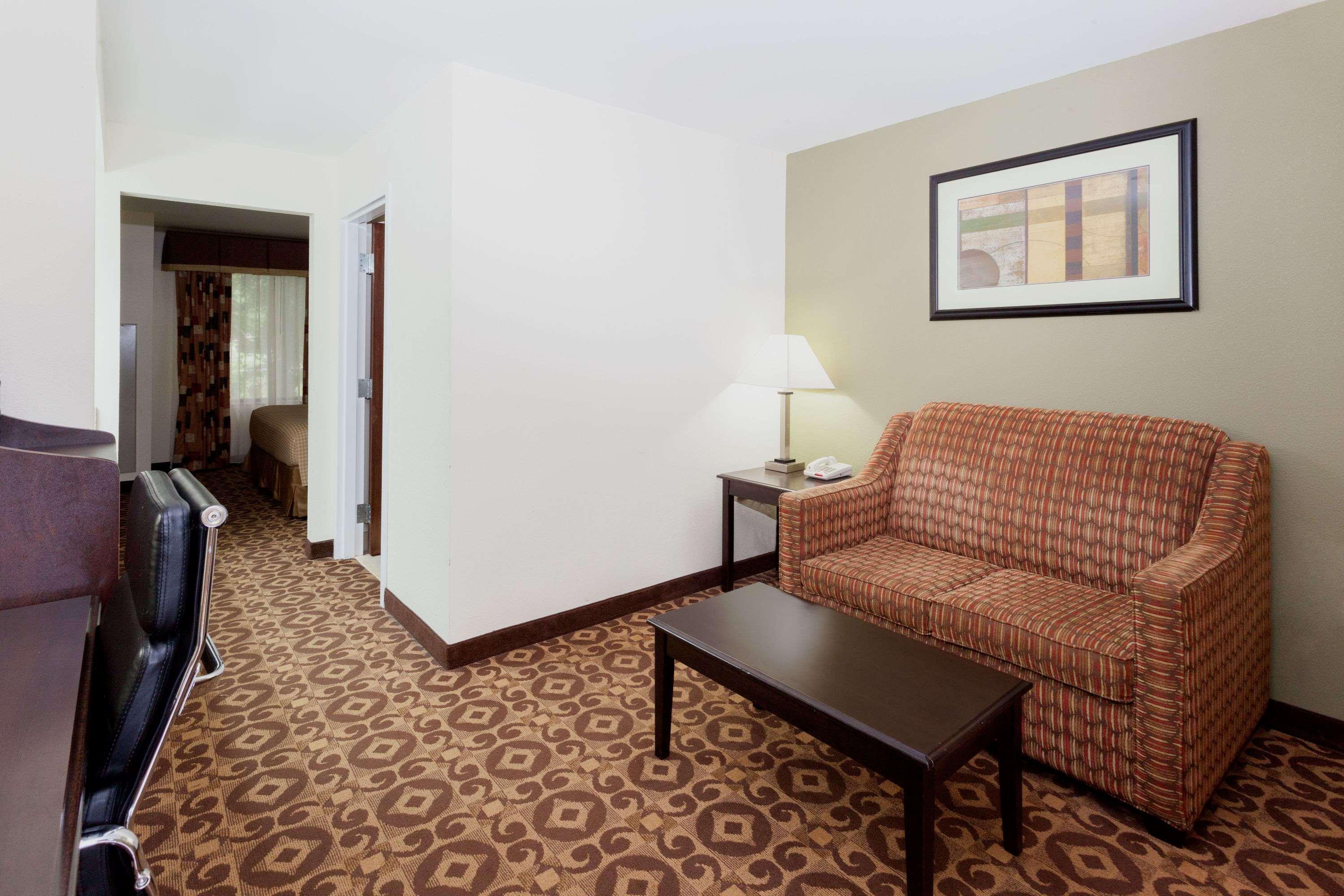Hotel Super 8 By Wyndham Decatur/Dntn/Atlanta Area Zewnętrze zdjęcie